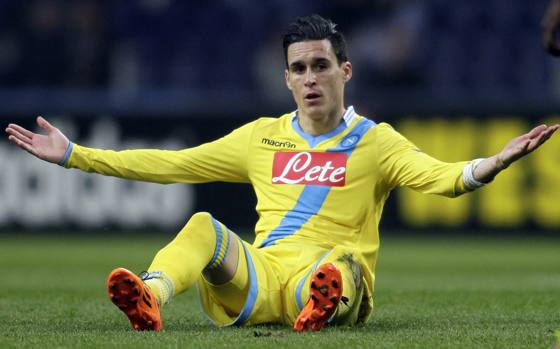 Callejon allarga le braccia. Reuters